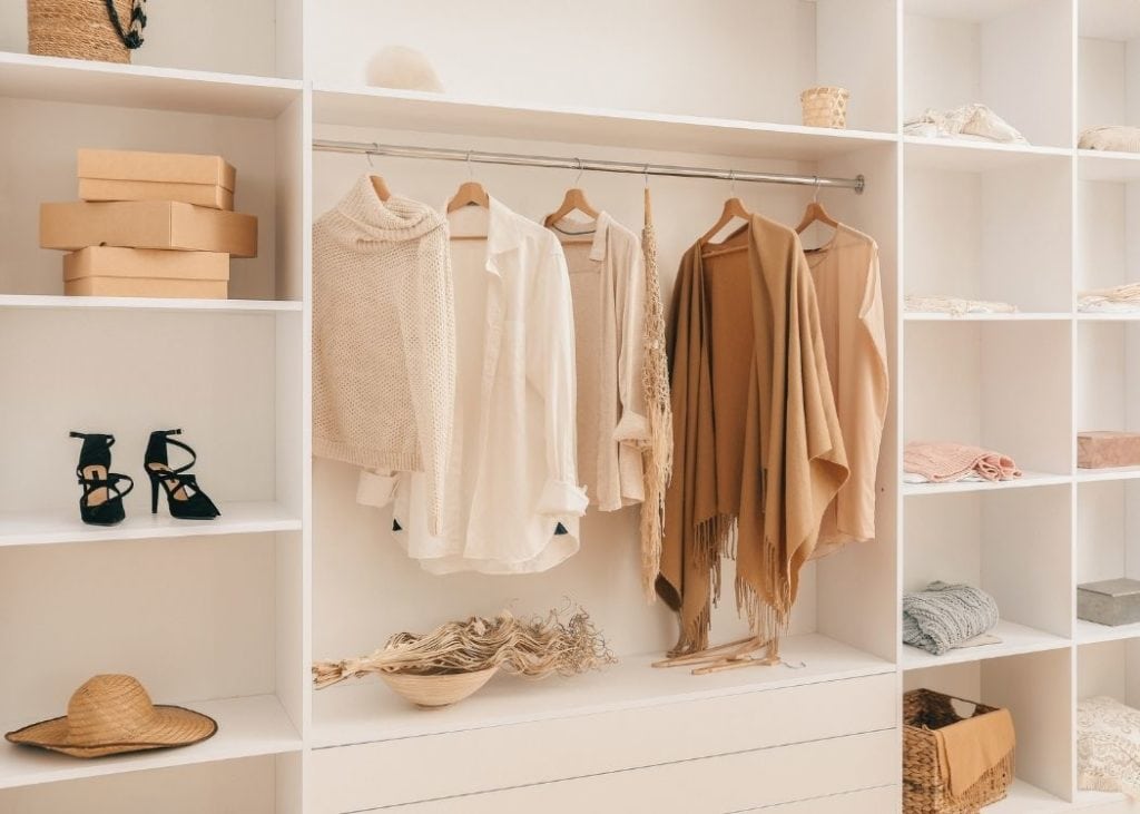 Beautiful minimalist closet